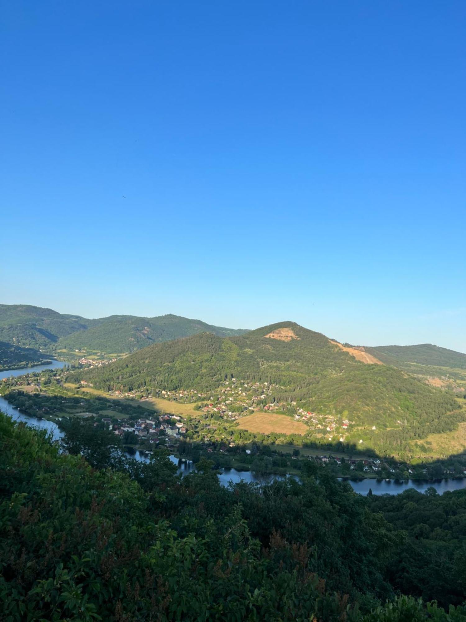 Restaurace A Penzion U Svate Barbory Усти-над-Лабем Экстерьер фото